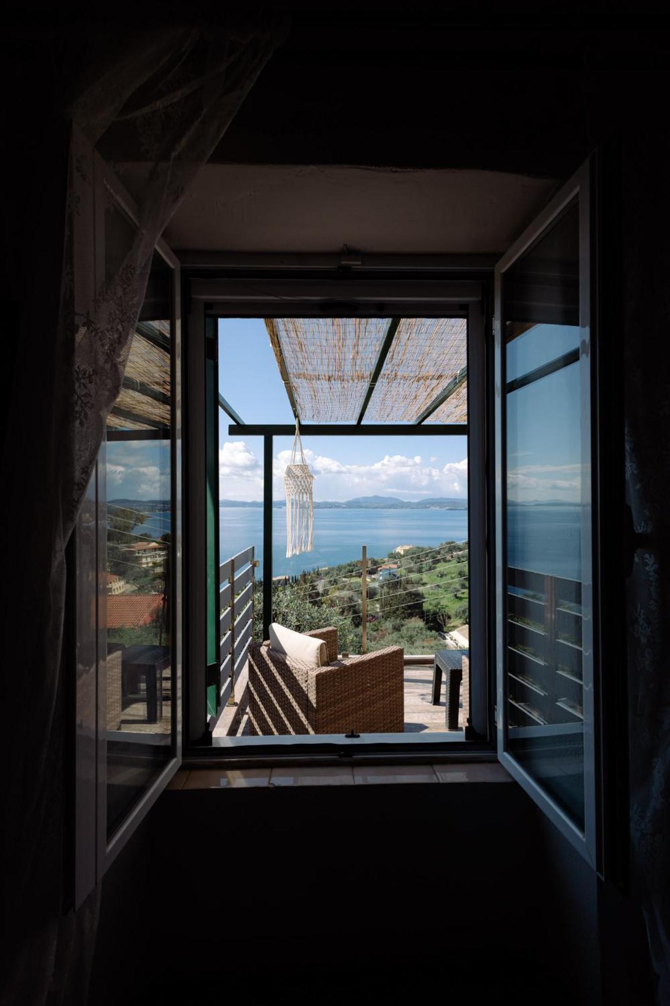 The Greystone Seaview House By Konnect Villa Nisaki  Buitenkant foto