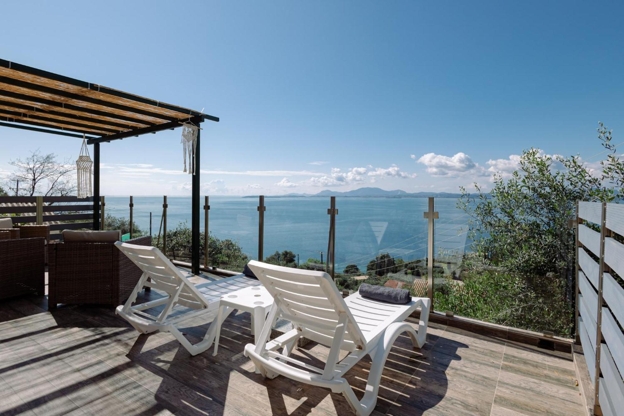 The Greystone Seaview House By Konnect Villa Nisaki  Buitenkant foto
